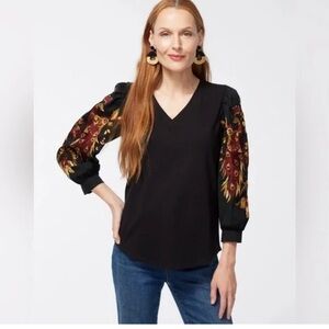 Chico’s v neck black blouse peacock embroidered sleeves Large